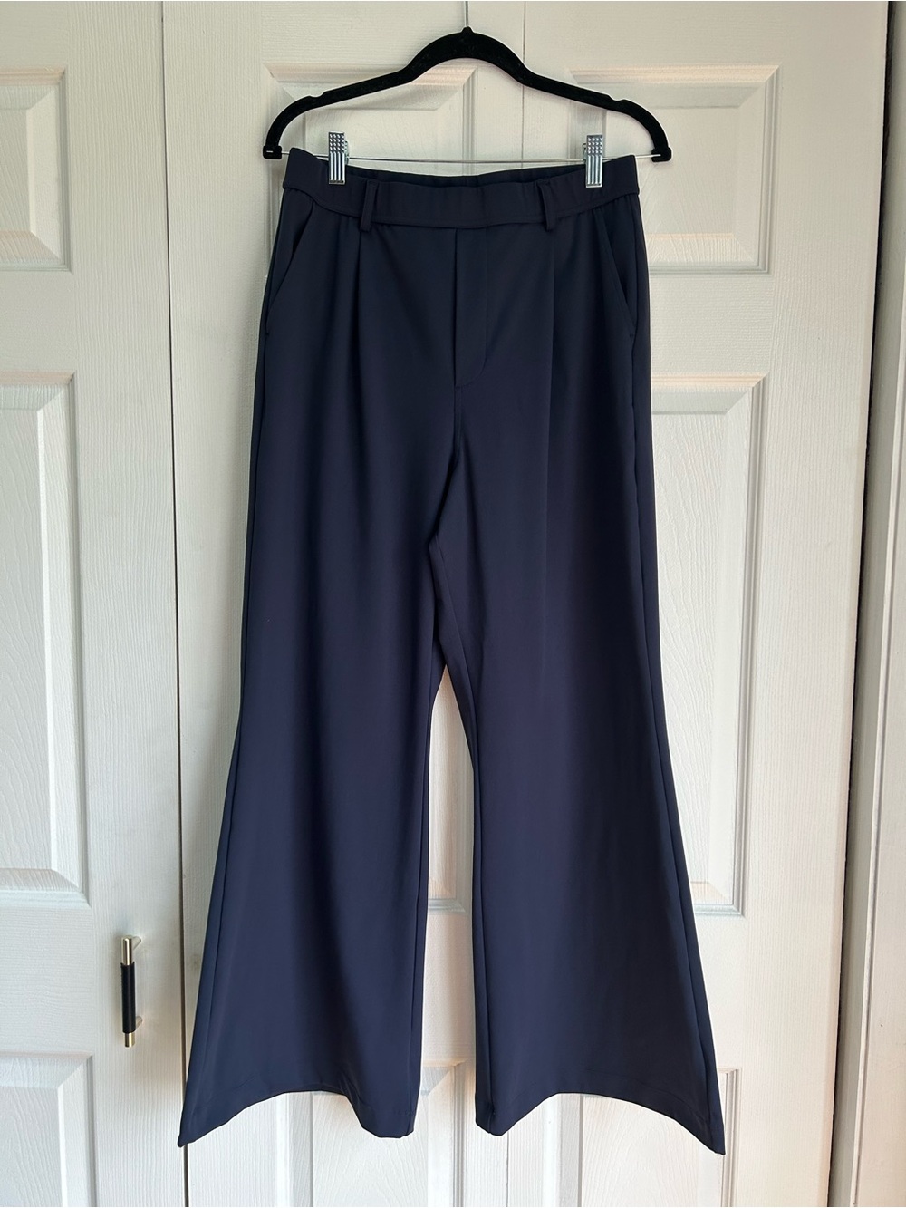HALARA Breezeful Navy Wide-Leg High-Rise Pants - Picture 4 of 8